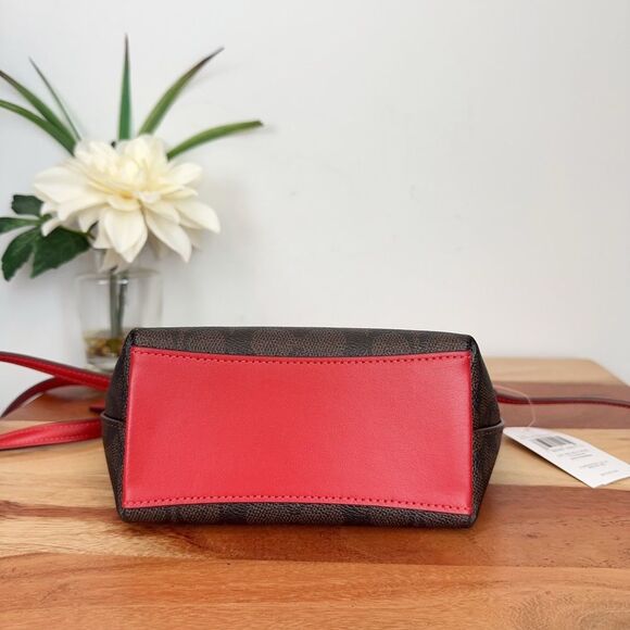 NWT Coach Zip Top Crossbody Bag In Signature Canvas‎ - Picture 5 of 5